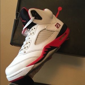 ❌JORDAN 5 FIRE RED/BLACK TOUNGE❌SOLDDDD